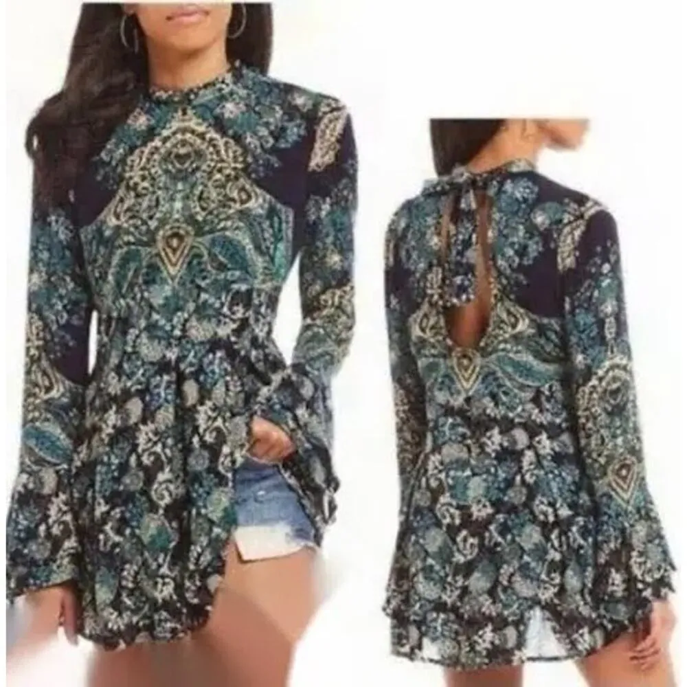 Free People Lady Luck Blue Floral Print Long Bell Sleeve Tunic Size Medium - Image 2