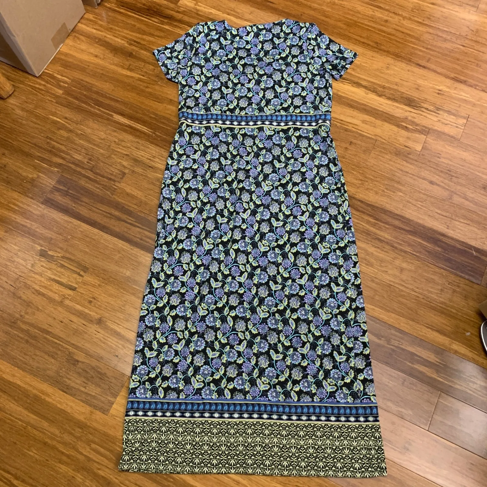 J Jill Floral Print Maxi Dress Size XS Short Sleeve Black Purple Casual Strechy‎ - Image 4