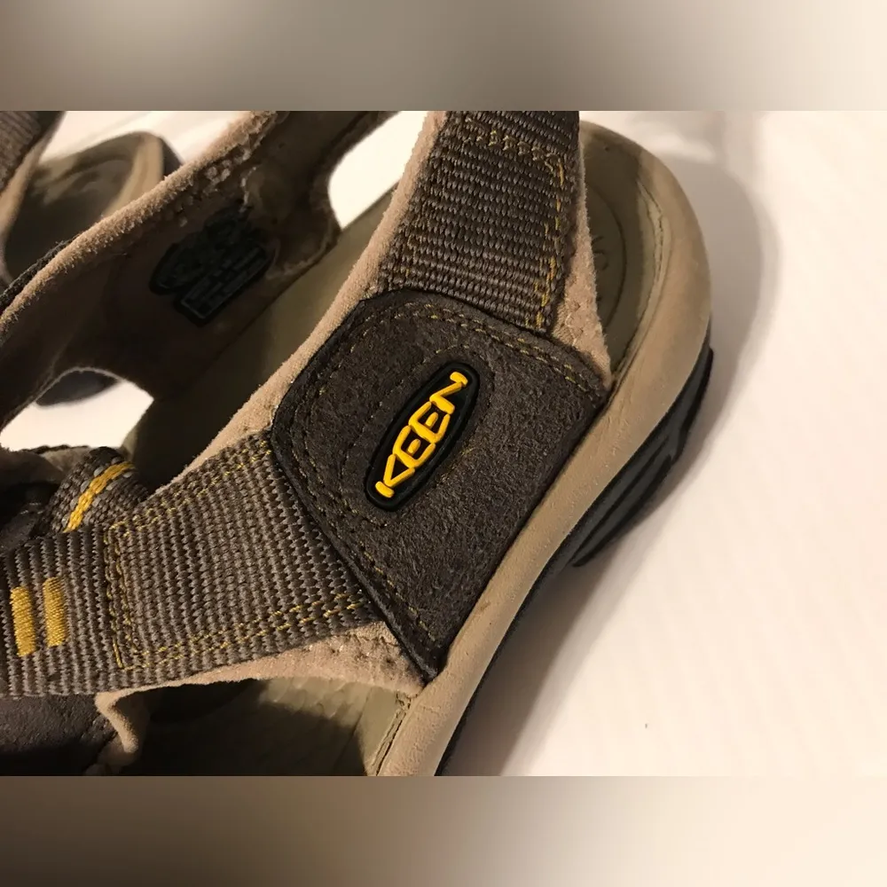 Keen Newport hiking trail water sandals women size 9.5 - Image 4