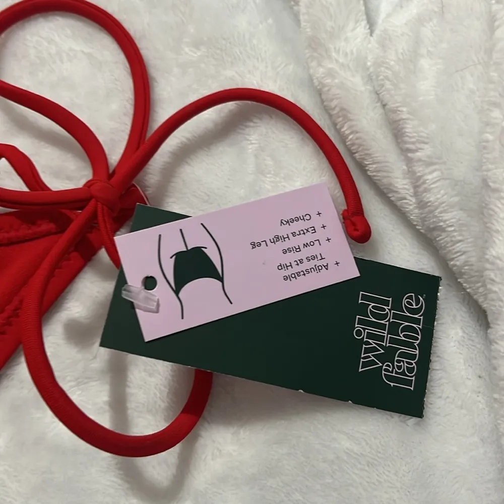 New Wild Fable Women’s Red String Bikini Bottoms Size Medium NWT - Image 4