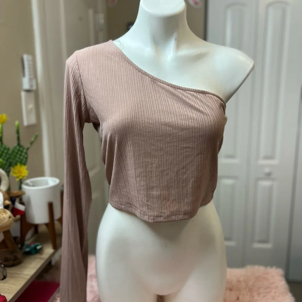 Shorts and top two piece set Tan Size L - Image 6