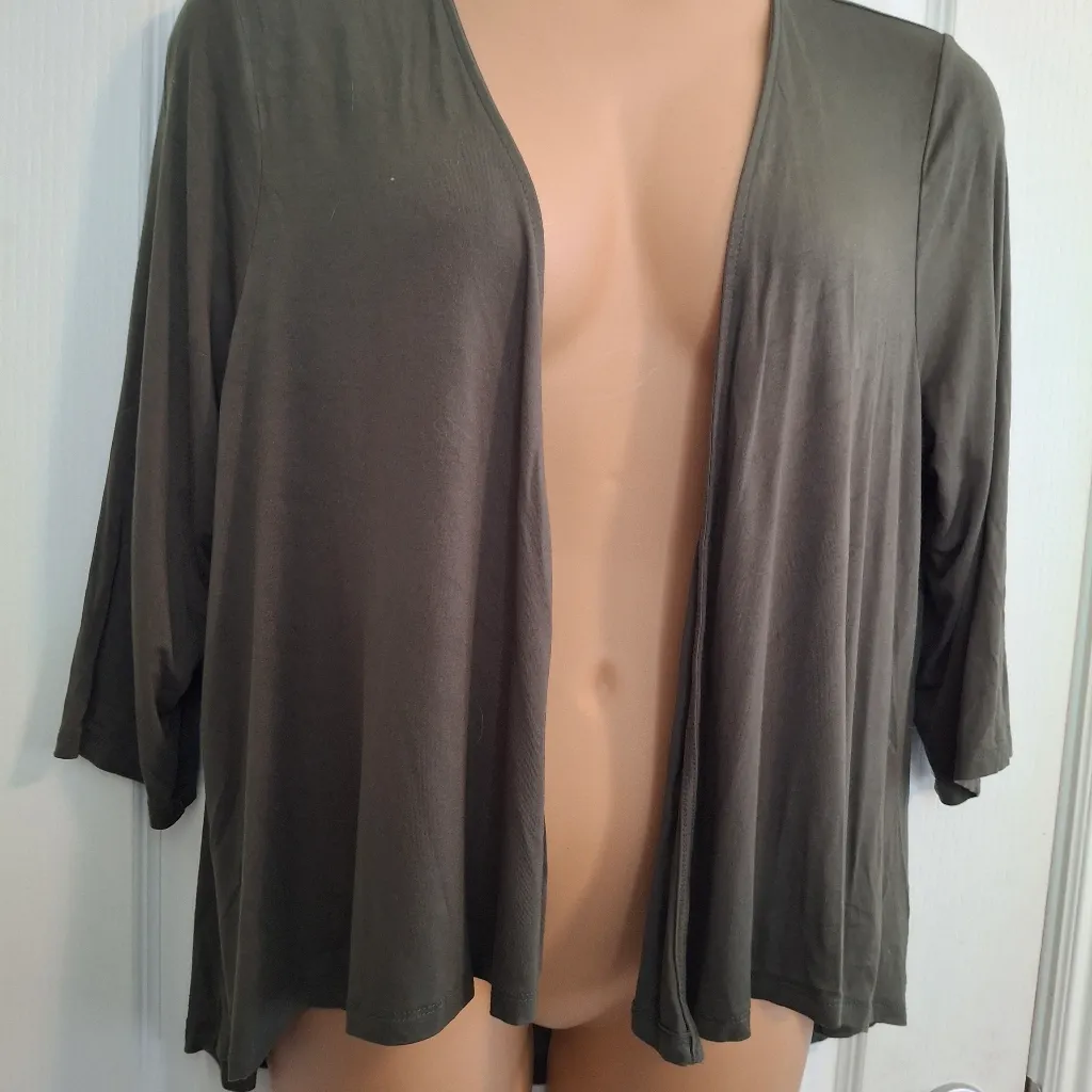 Torrid Sz 2 Olive Green Open Front Cardigan - Image 3