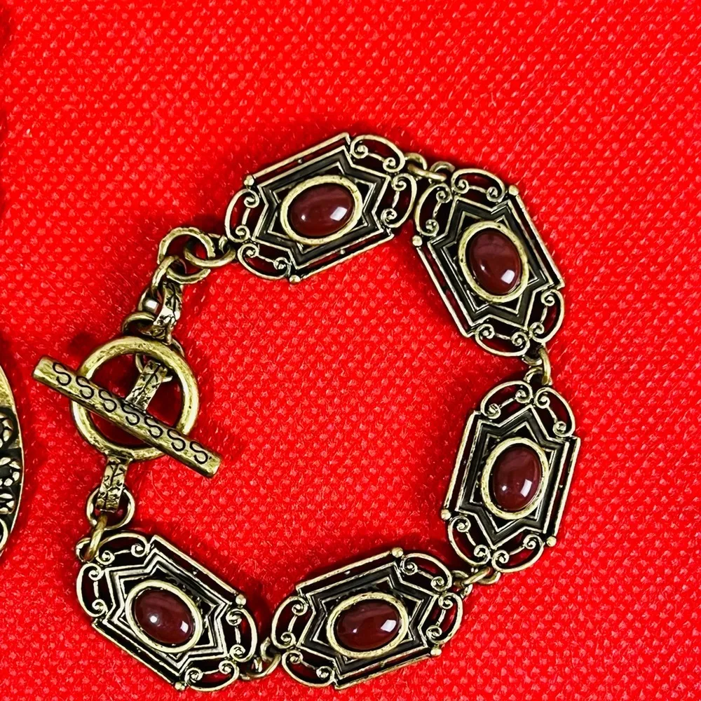 Stamp 10 Dragon Pendant, Faux Gemstones, Necklace With Matching Bracelet - Image 3