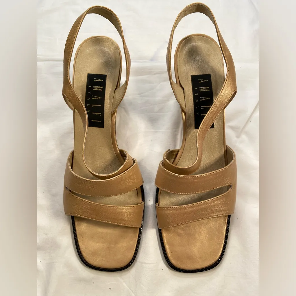 Amalfi Sandals‎ Beige Gold, Chuck heels, Size 10 Gold - Image 5