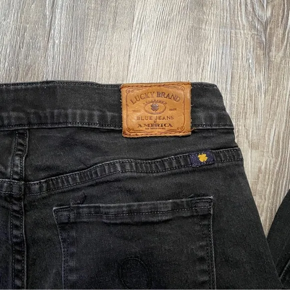 Lucky Brand Black Sofia Skinny Jean Size 4/27 - Image 2