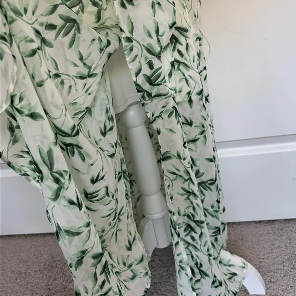 Taylor Size 16 Short Sleeve V - Image 5