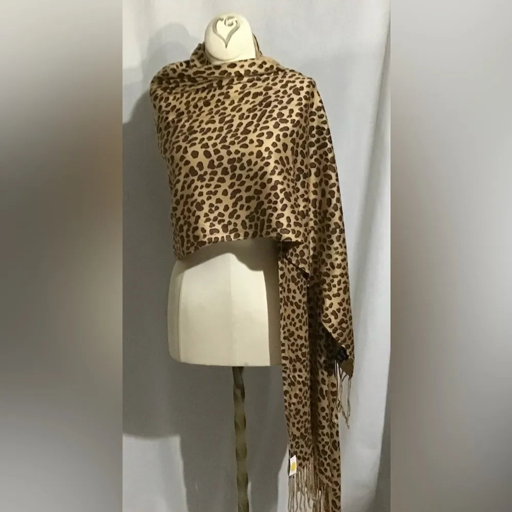 Cajon Women’s Animal Print Made In India Fringe Soft Earth Tone Fall Cozy - Image 2