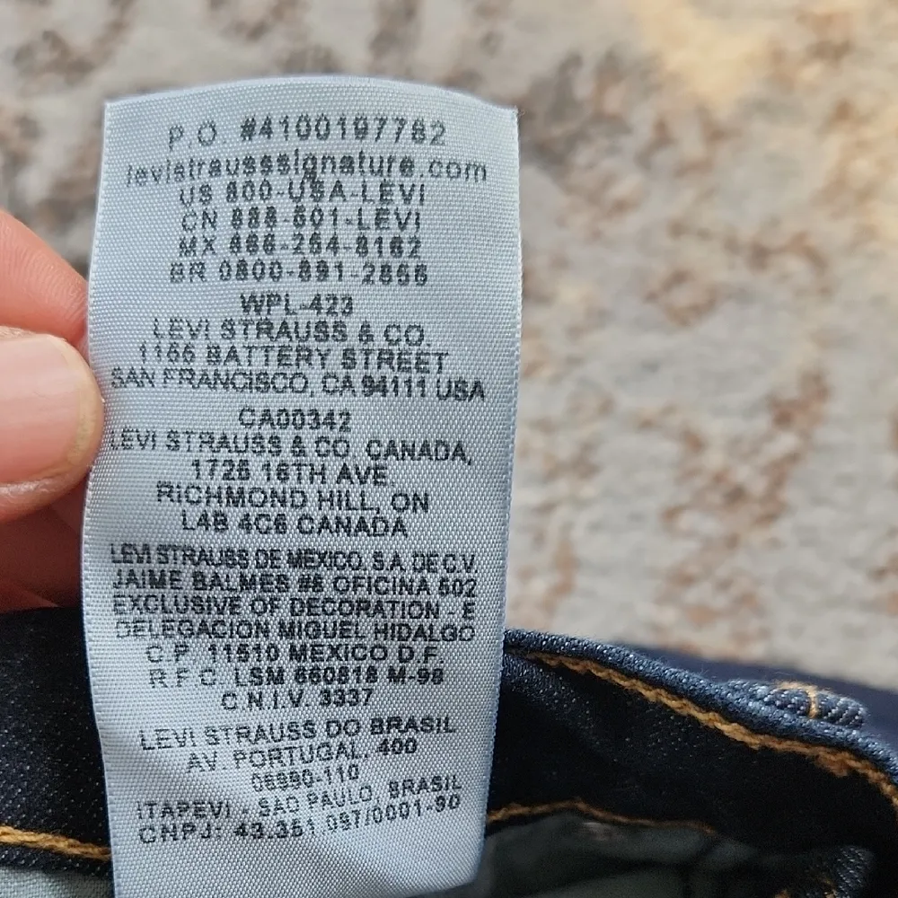 Denizen from Levi's Curvy Skinny Jeans Classic Style Blue 16 - Image 5