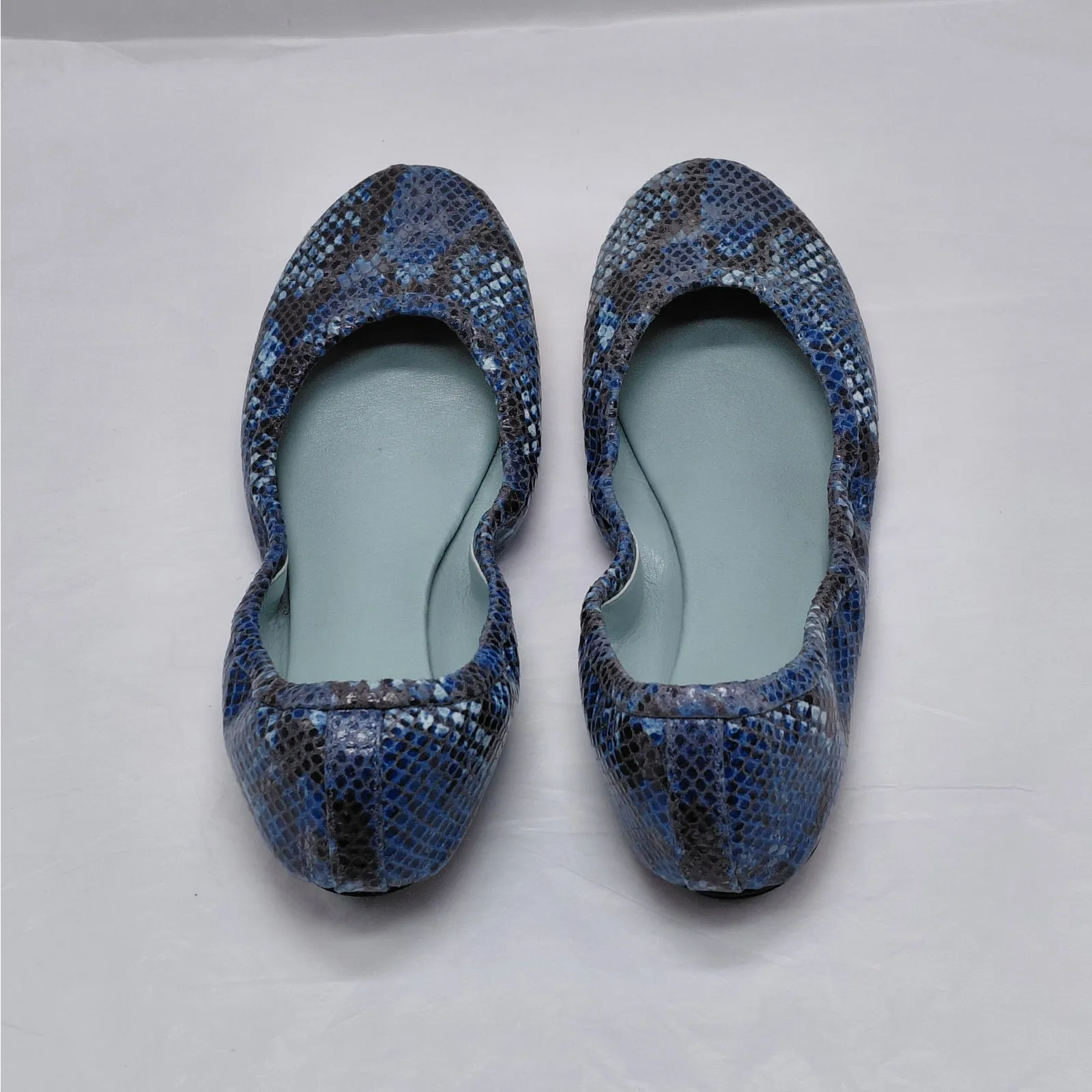 AERA Women’s Blue Snakeskin Ballet Flats 36.5 US 6 Vegan Italy Luxe Minimalist - Image 4