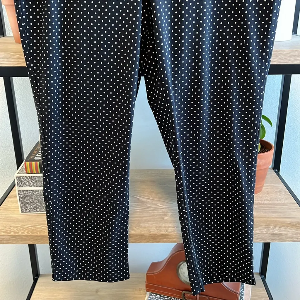 Chico's High-Rise So Slimming Polka Dot Capri Dress Pant Trouser, 10 / M - Image 3