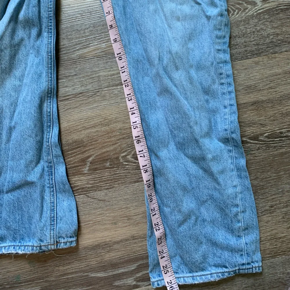 Denim Forum Light Wash The Joni High Rise Loose Jeans 26L 28 Blue - Image 6