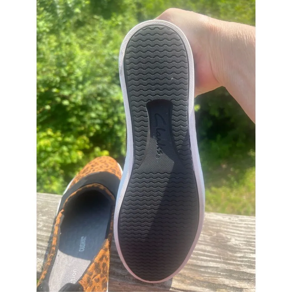 Clarks Pawley Wes Sneaker, Leopard Suede,  Women Sz 10 NWOB - Image 4