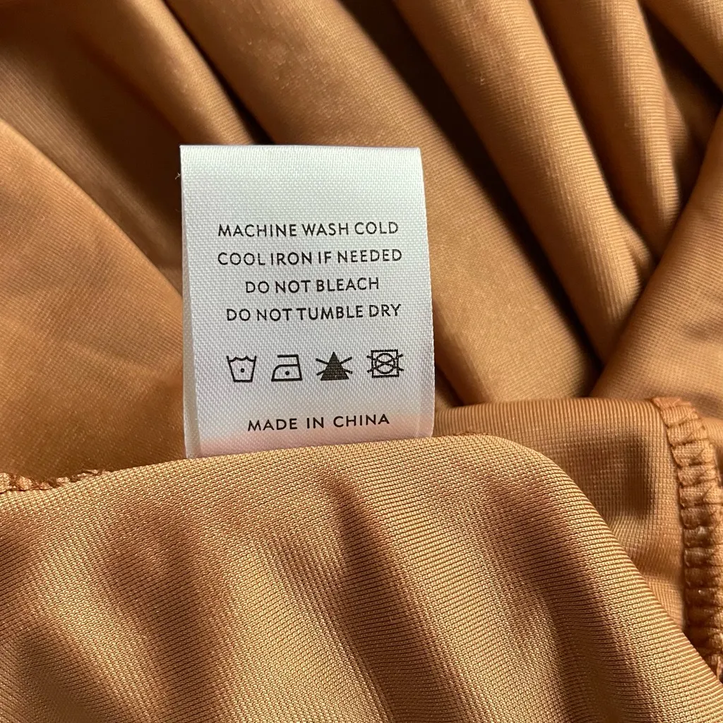 Baltic Born Velvet Maxi Dress in Copper
Meghan Velvet Wrap Maxi
Dress - Image 7