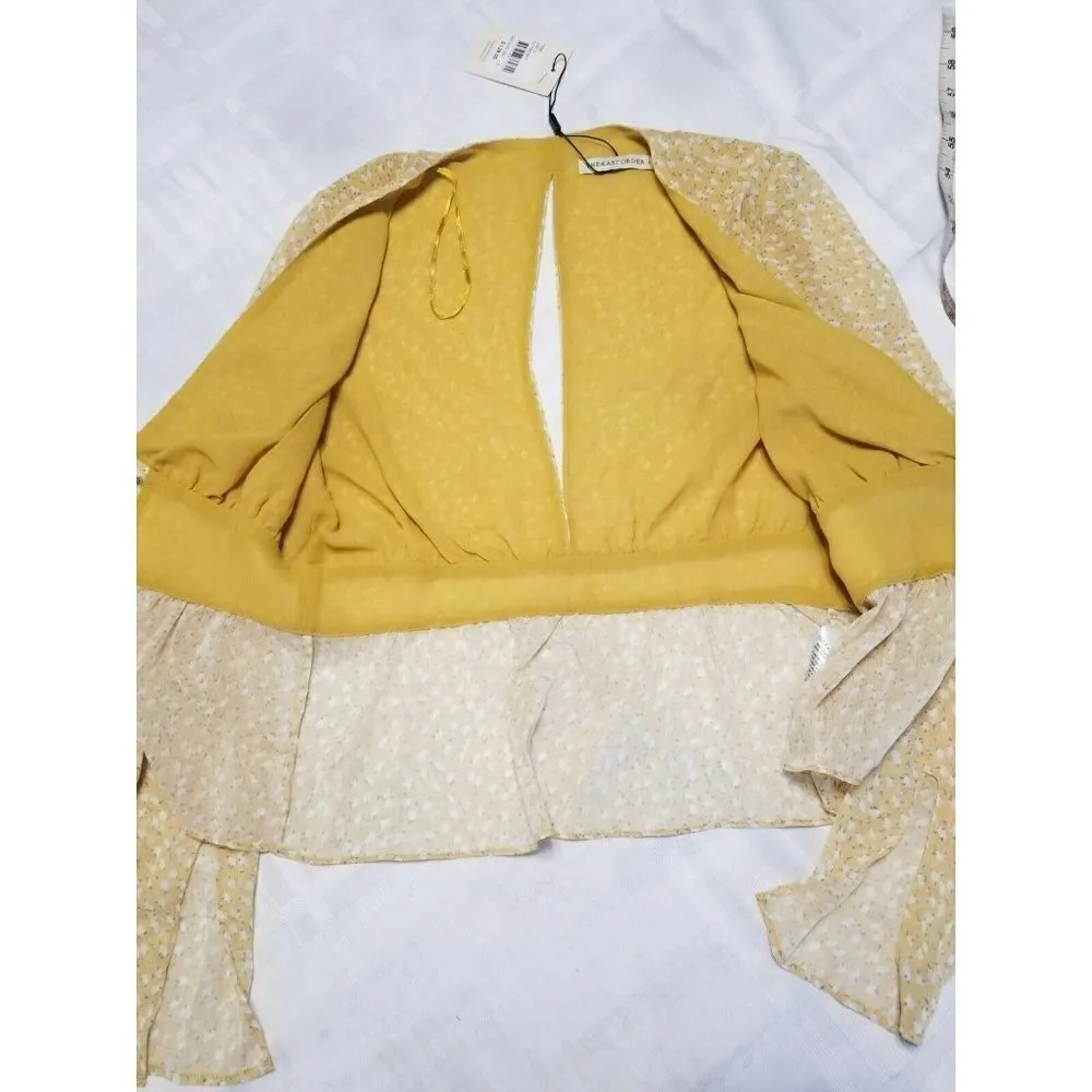 The East Order Marie Top Lemon Cloud Floral Chiffon Long Sleeve Slit Back Sz (S) - Image 3