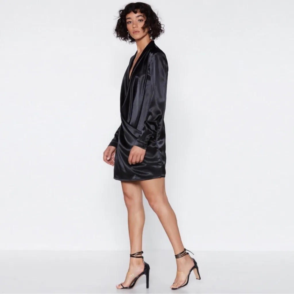 NWT Nasty Gal Button Front Draped Neckline Black Long Sleeved Mini Shirt Dress - Image 2