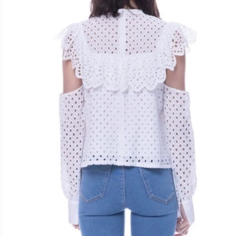 Endless Rose cotton eyelet cold shoulder blouse - Image 3