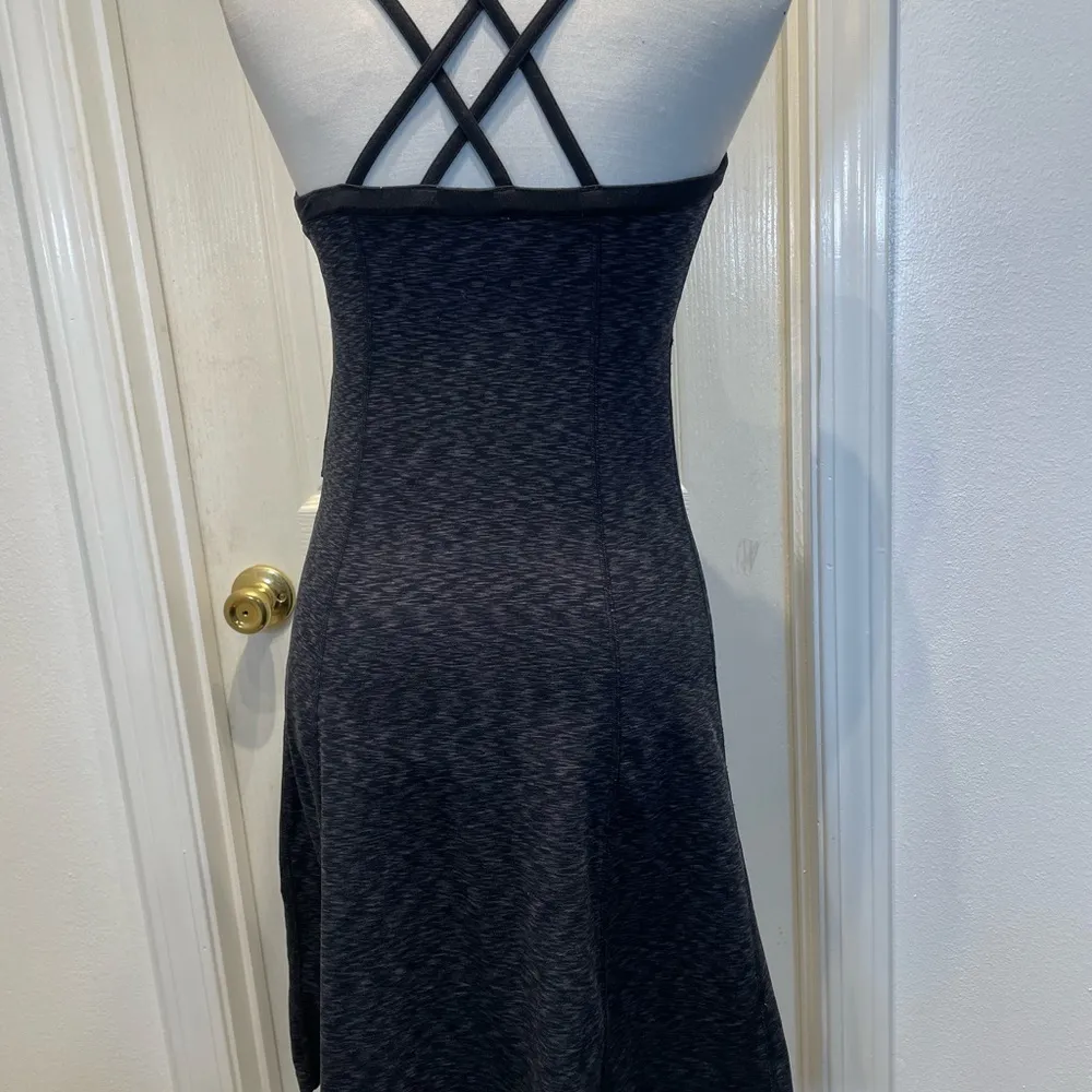 The North Face Heathered Black Fitness Athletic Dress Built In Bra Sz S Small - Image 3