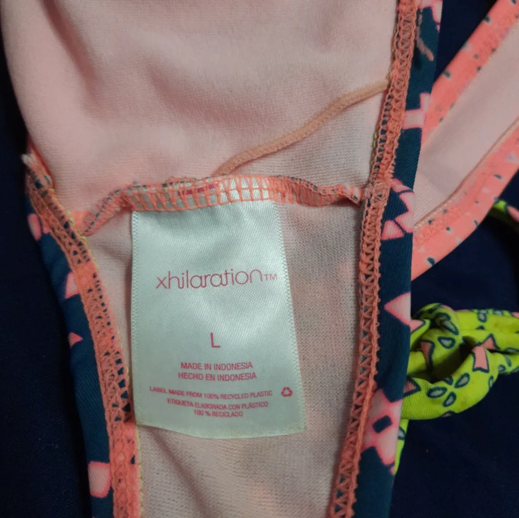 Xhilaration Multicolored Bikini Top Size Large - Image 3