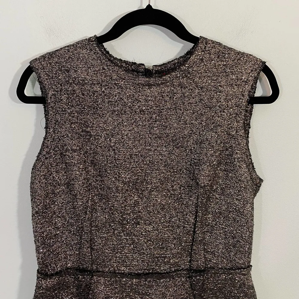 Lanvin River 2011 Women's Gold & Silver Tweed Sheath Dress Size 42 - Image 2