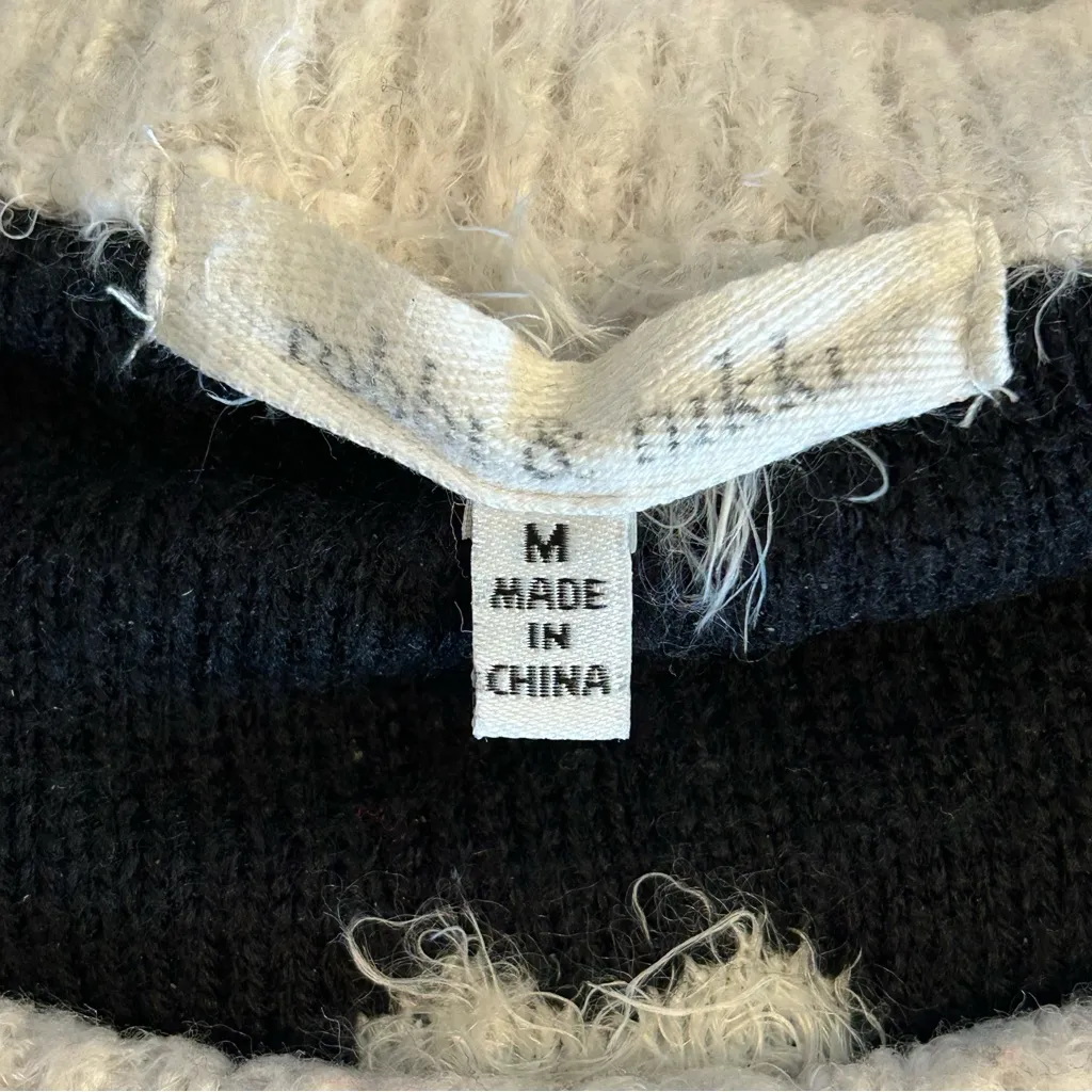 Robbi & Nikki Heart Sweater Robert Rodriguez All Over Pattern Black White Medium - Image 6