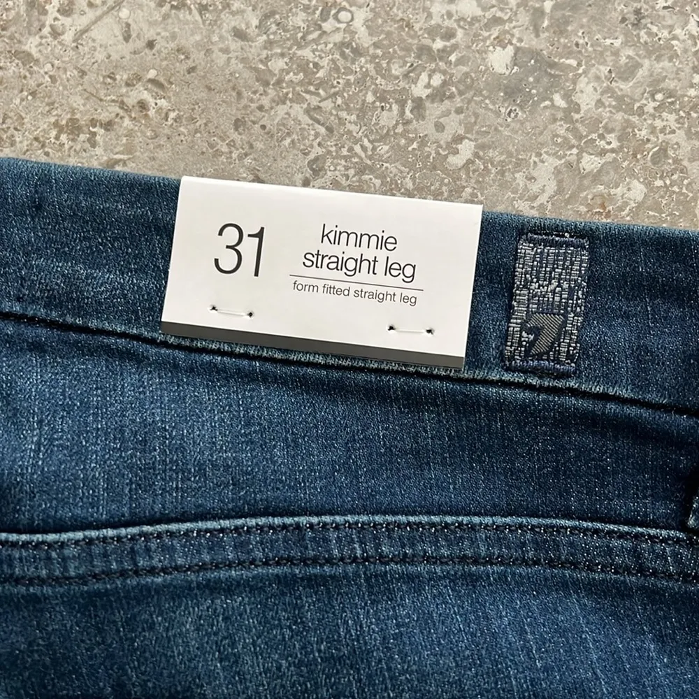 7 For All Mankind Kimmie Mid Rise Slim Straight Jeans in Dian, Size 31 NWT - Image 8