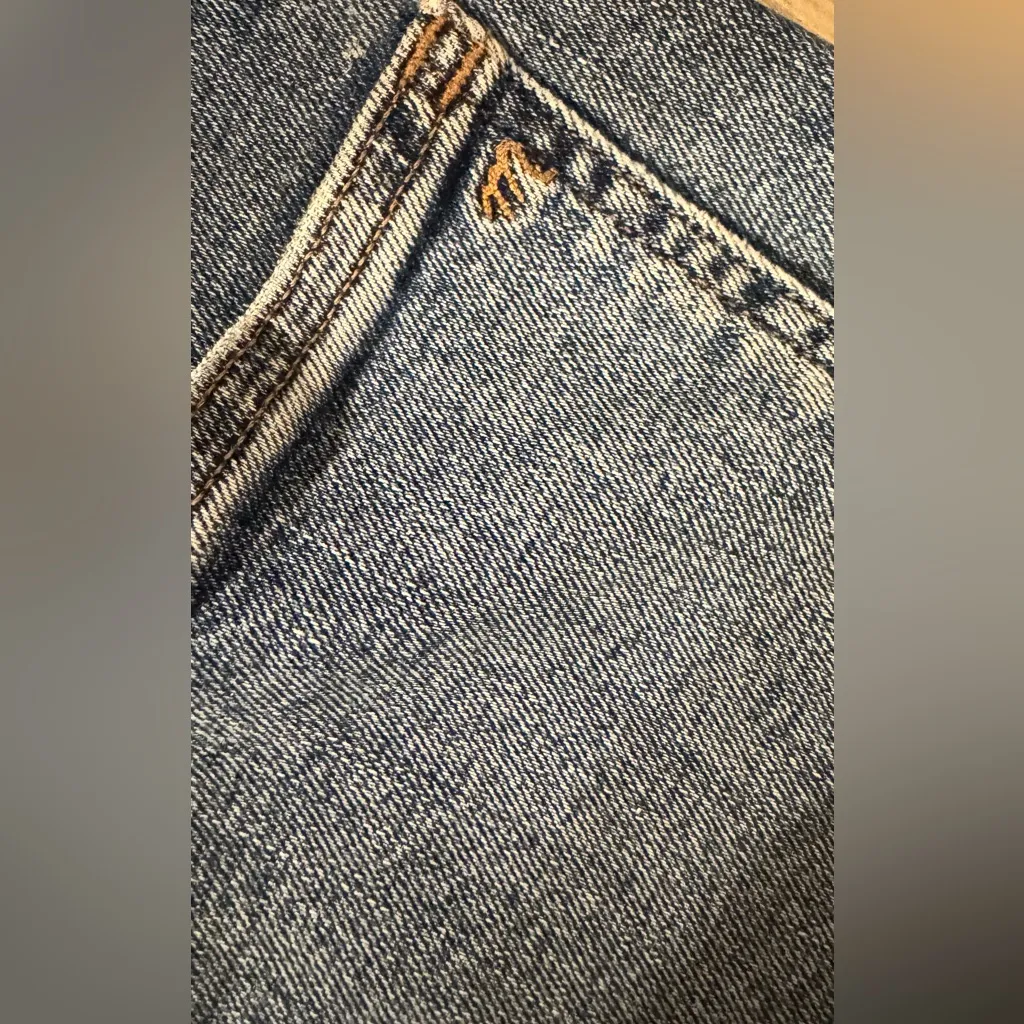 Madewell The Perfect Vintage ,Women's Light Blue Straight Leg Jeans. Size 26 p - Image 4