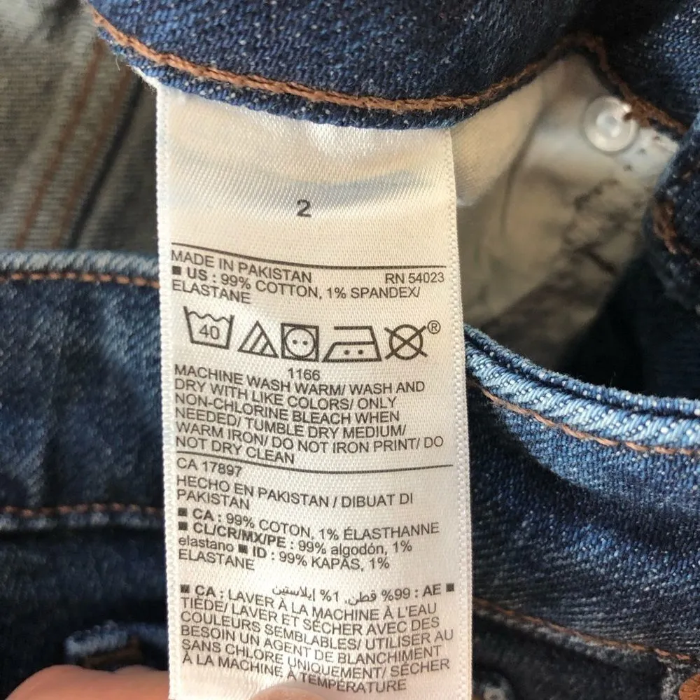 Old Navy Women’s O.G Straight High Waisted Ripped Dark Wash Cut Off Jeans Size 2 - Image 12