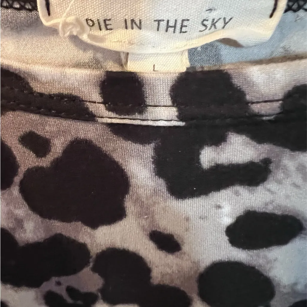 Pie In The Sky Twist Front Leopard Print Top Long Sleeve Sz L Stretch Lt Weight - Image 4