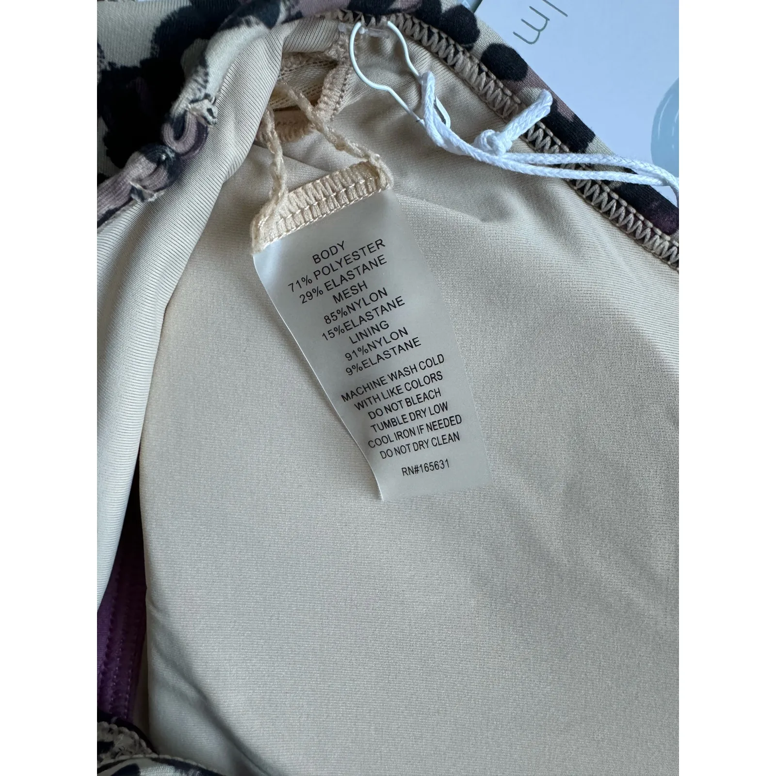 NWT Johnny Was Cross Back Sports Bra in Cheetah Print Sz S - Image 5