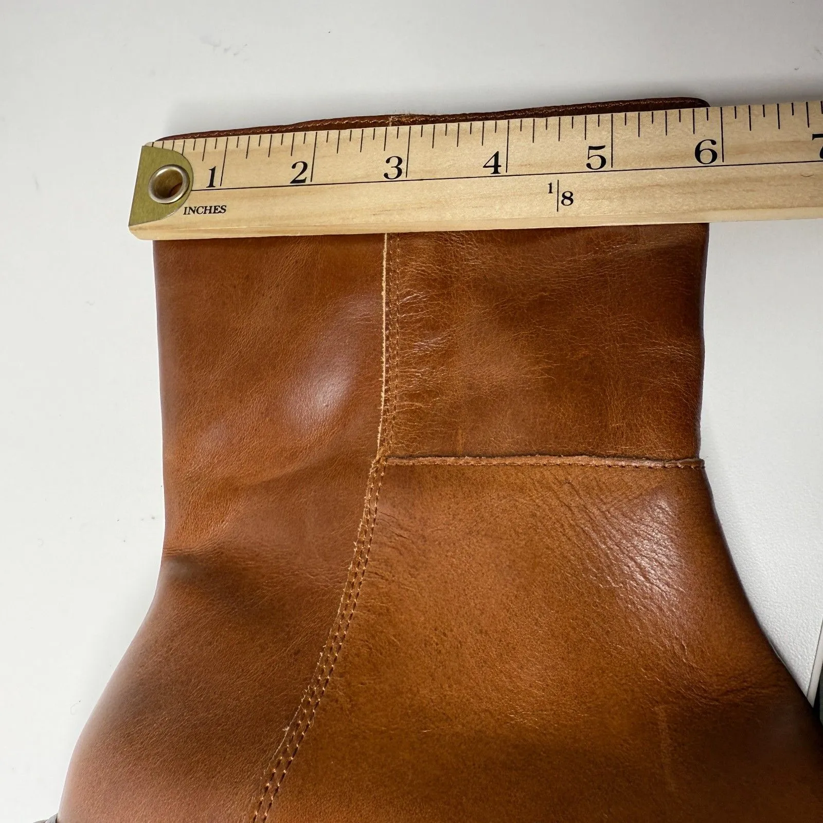 NWOB Vince Camuto Telvanni Round Toe Leather Warm Caramel Booties Boots Sz 6.5 - Image 6