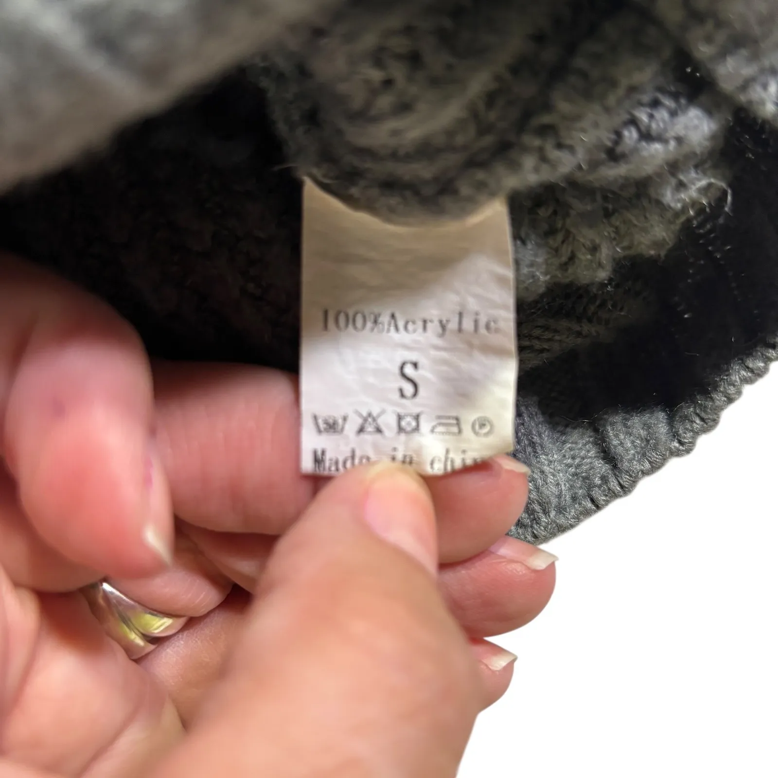 Color Block Knit Sweater Blue Black Gray Chevron Pattern Acrylic Oversized Small - Image 5