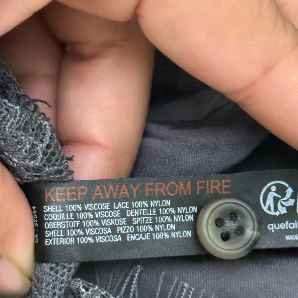 By Anthropologie Cropped Lace Pajama Top in carbon color gray size XS NWT - Image 9