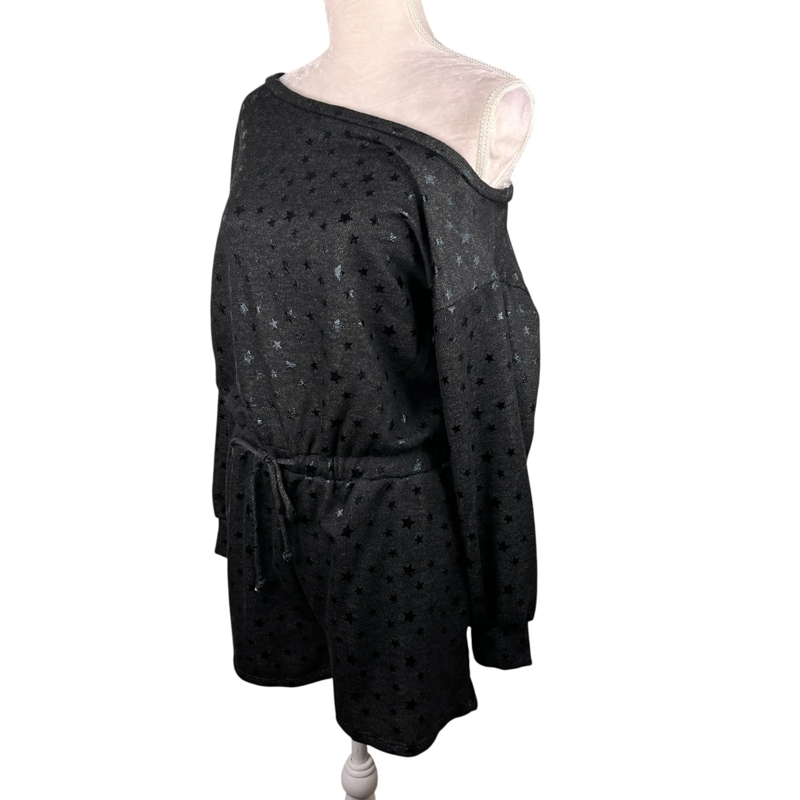 Le Lis Collection Romper Black Stars Large Pockets Off Shoulder New - Image 10