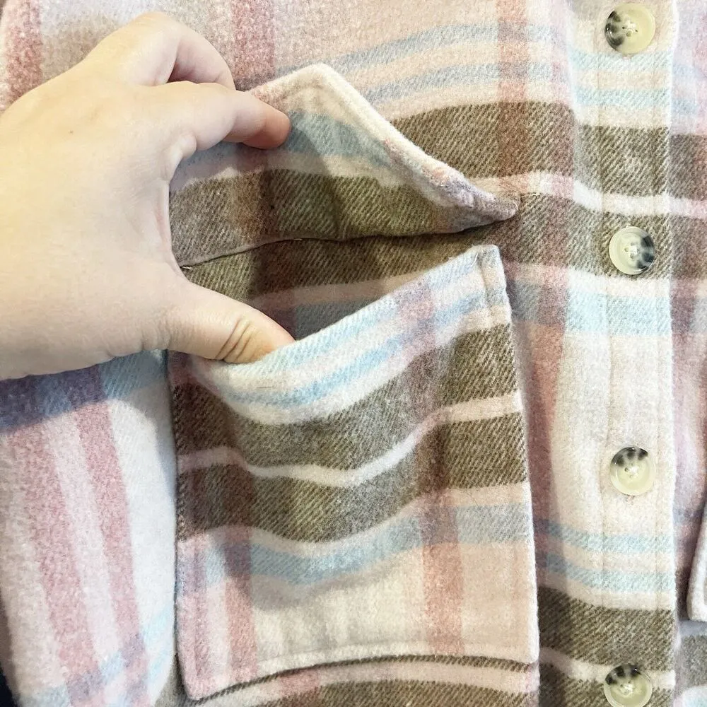 Barbie Jacket Womens Small Pink Plaid Shacket Flannel Graphic Cozy Travel Holida - Image 5