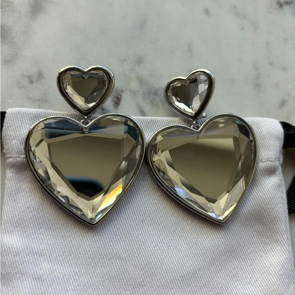 NWOT Marc Jacobs Silver Heart Crystal Earrings - Image 5