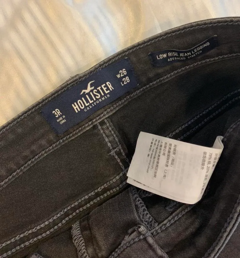 Black Ripped Jeans - Image 5