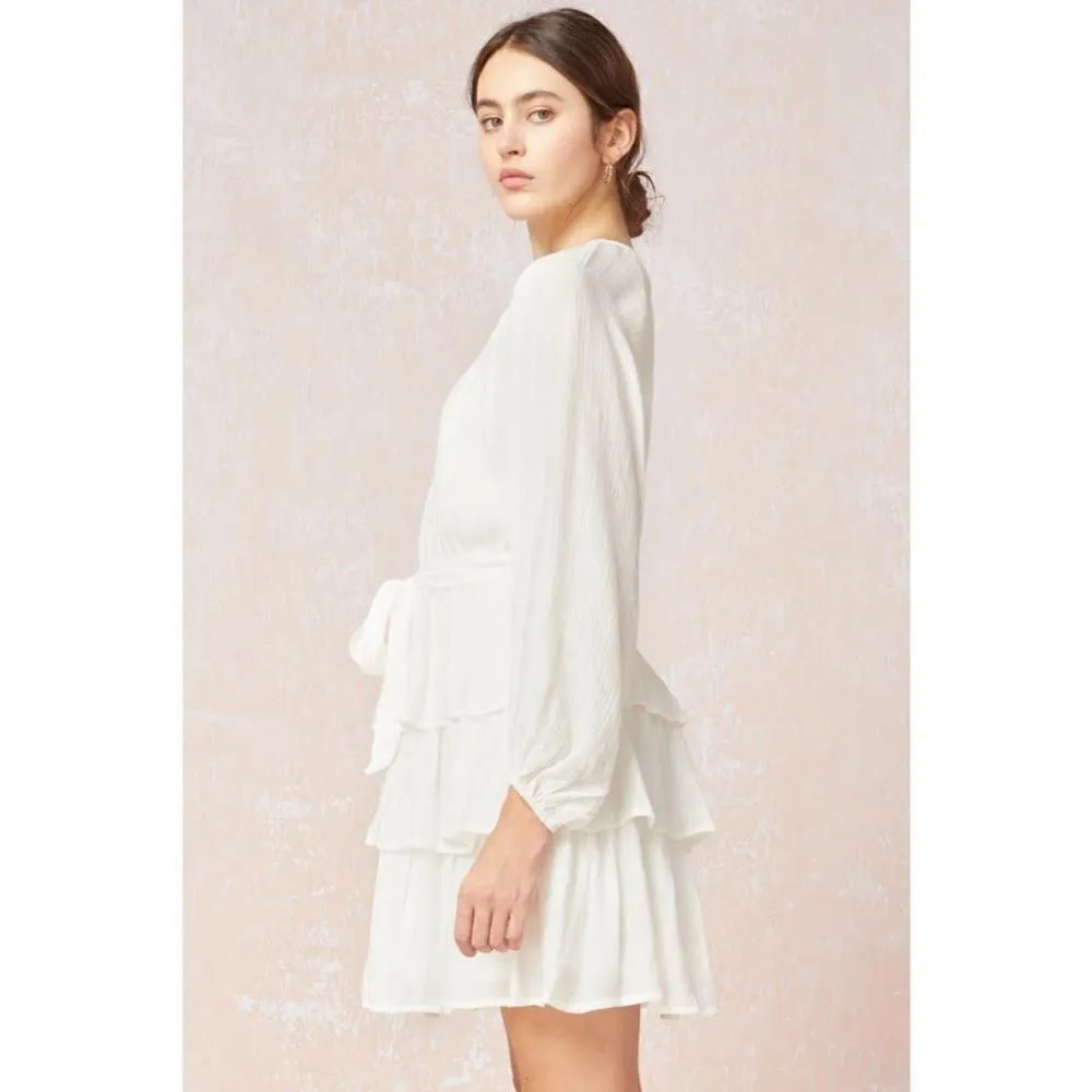 Entro Elizabeth Tiered Ruffle Bubble Sleeve Mini Dress White Medium Boho - Image 4