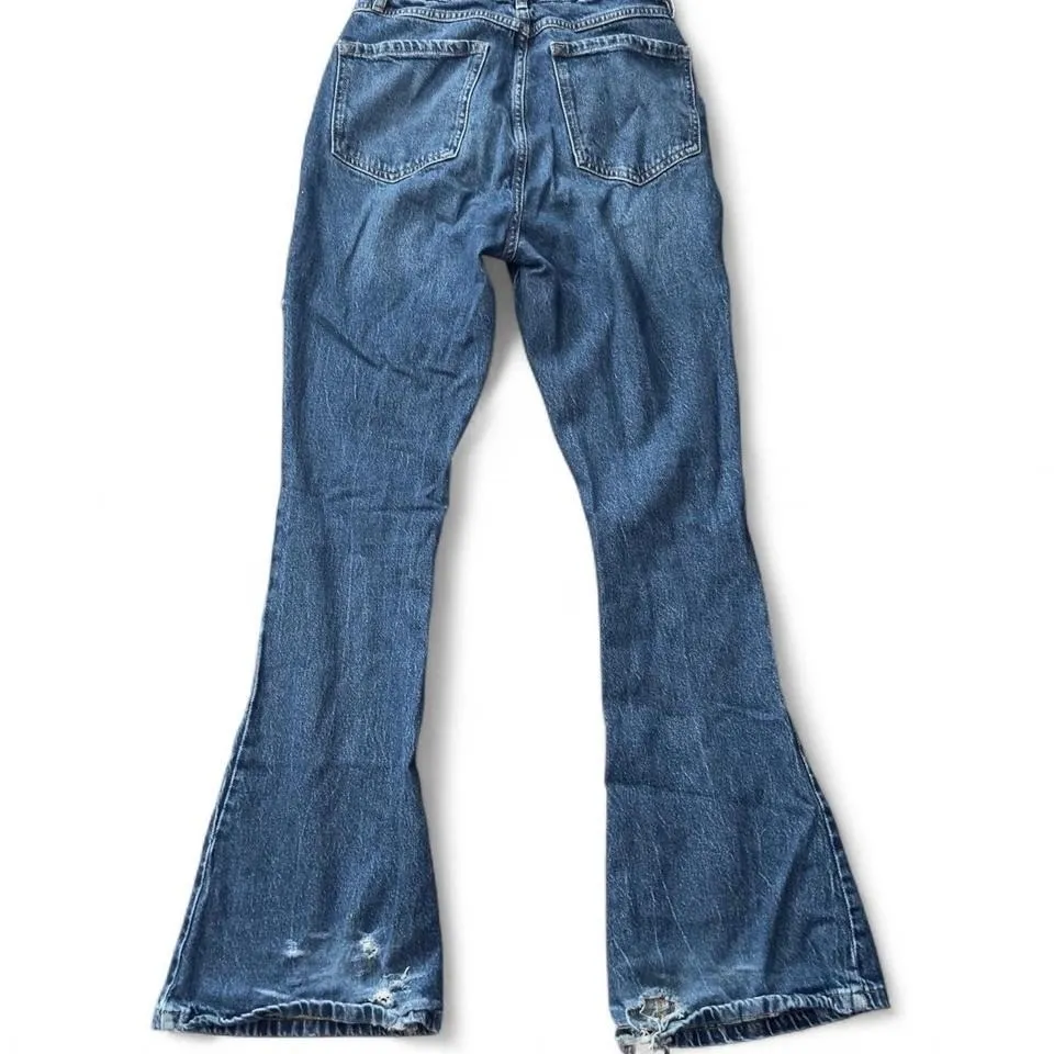 Forever 21 – Women's Curved Flare Jeans – Size 26 – Medium Wash - Image 4