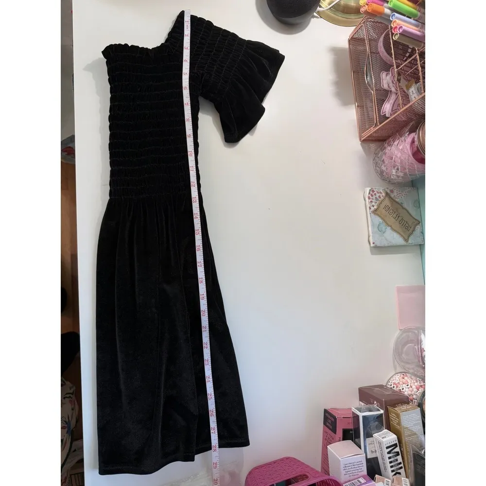 URBAN OUTFITTERS Black Velvet Smocked‎ Square Neck Flutter Sleeve Mini Dress XS - Image 9