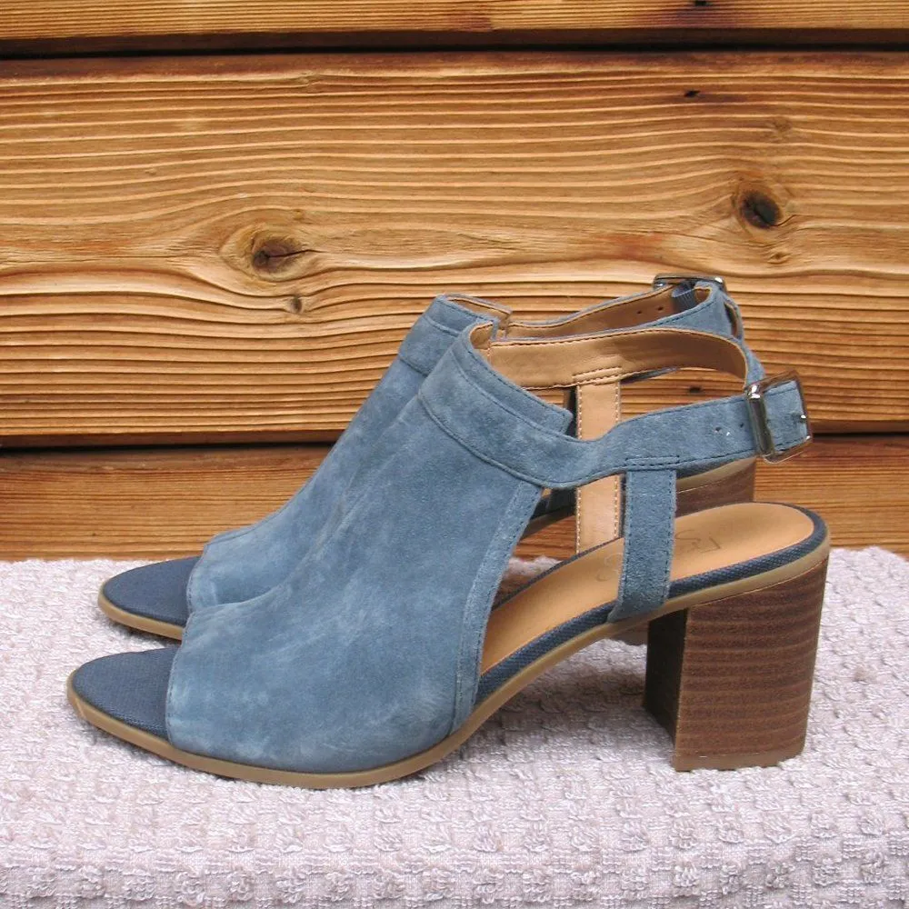NWOB Franco Sarto Harlet Suede Block Heel Sandal - Image 2