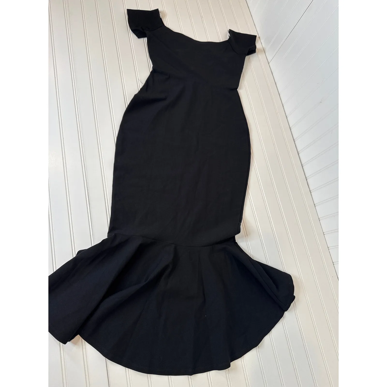 NWOT Lulus How Much I Care Black Off-the-Shoulder Midi Dress Prom Size M - Image 6