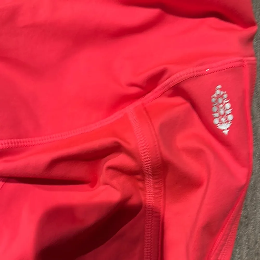 Free People Movement High Rise Infinity Leggings Size  XS new without tags - Image 4