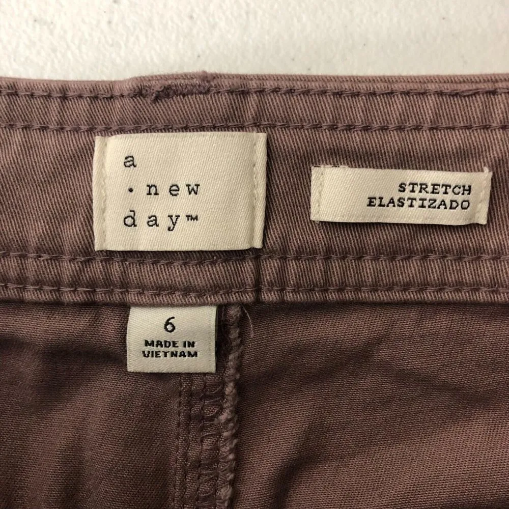 A New Day Womens Jeans Ankle Crop Tapered High Rise Mauve Purple Size 6 - Image 3