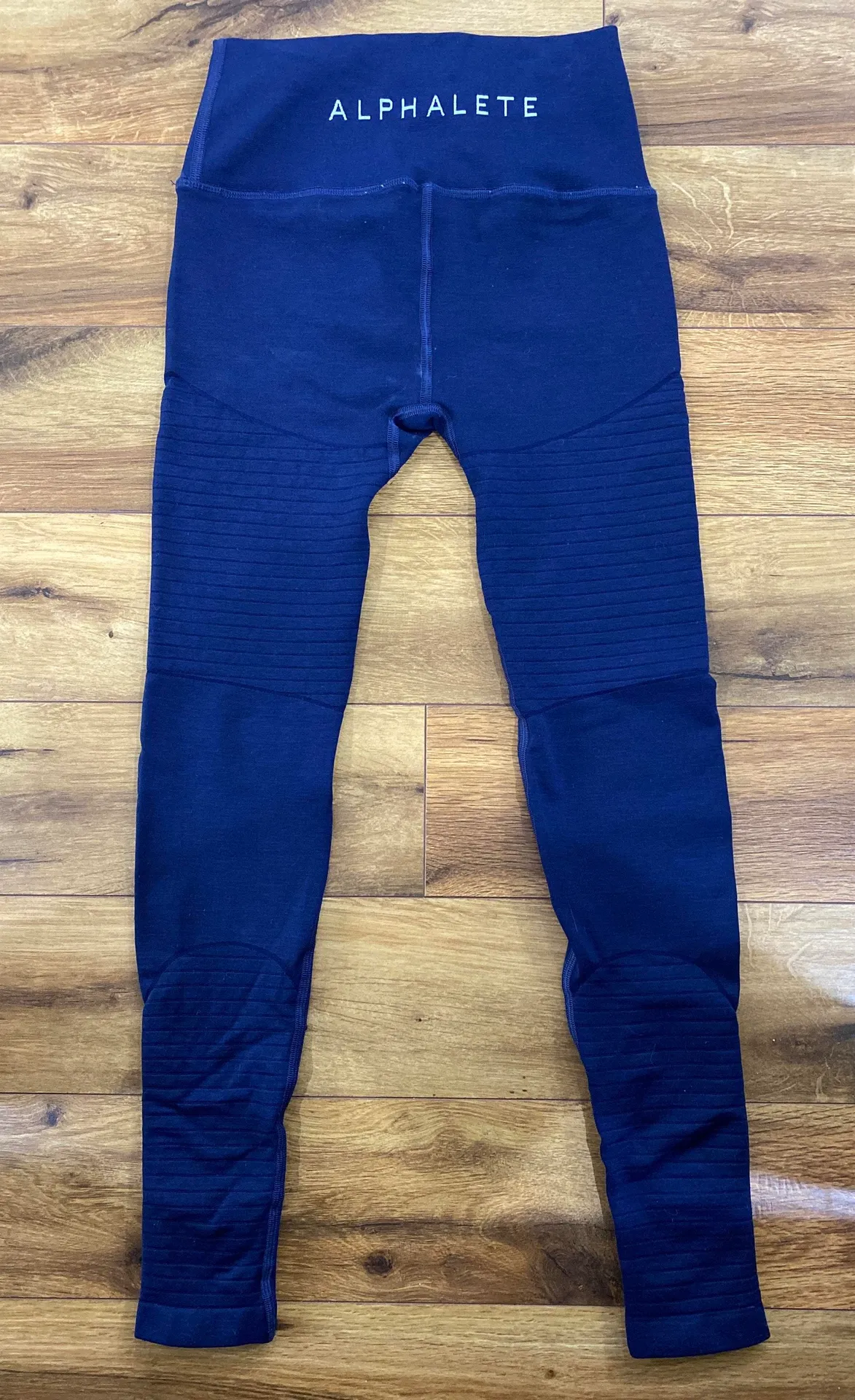 Alphalete Revival Leggings - Image 2