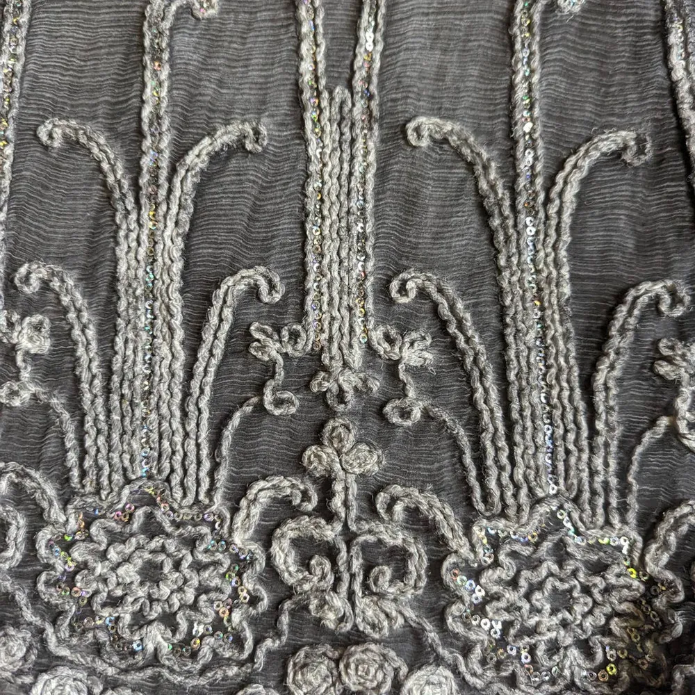 Soft Surroundings Silk Romance Top Embroidered Shoreline Grey Tunic Blouse Tank - Image 4