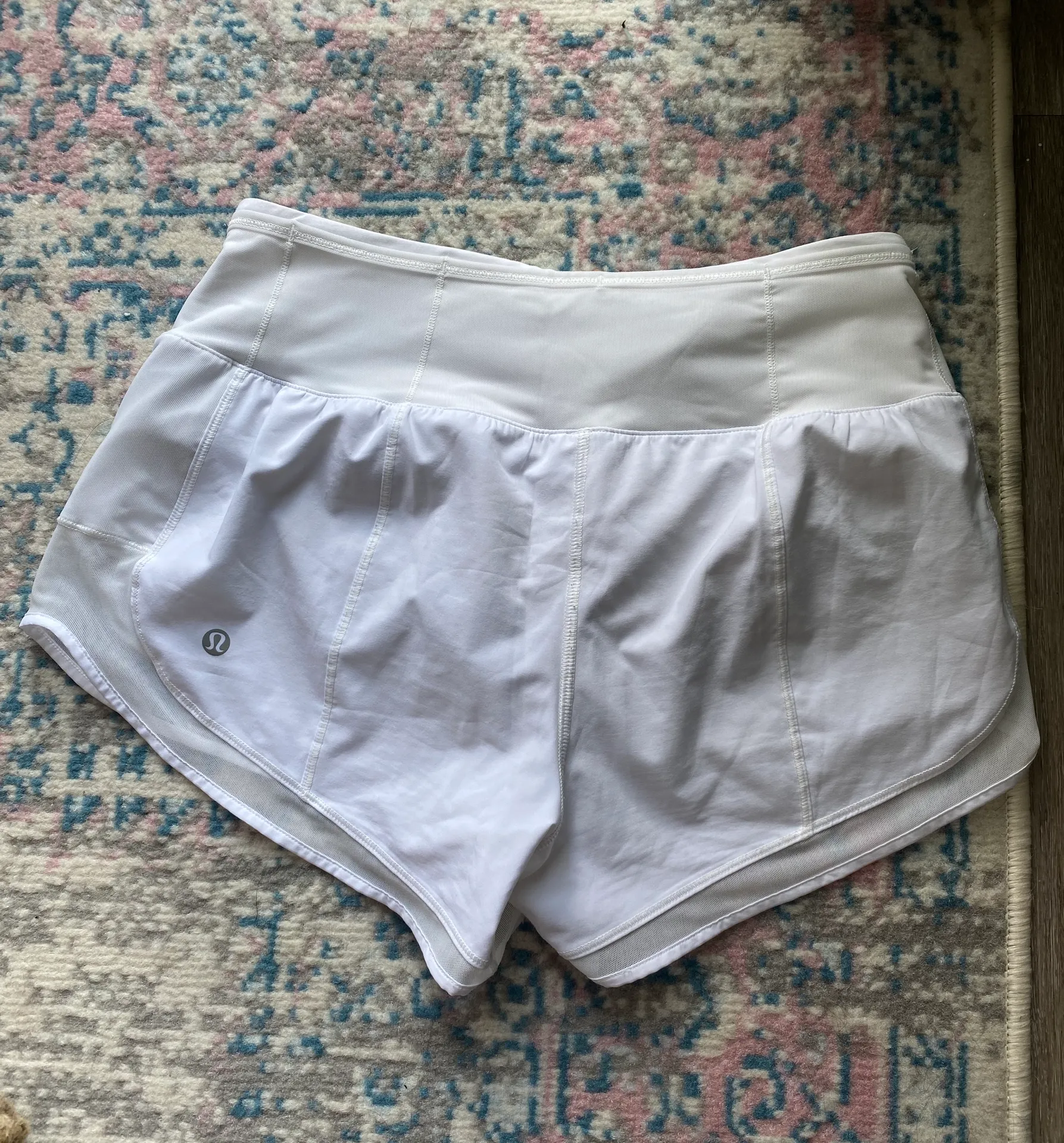 Mind Over Miles Short - Image 4