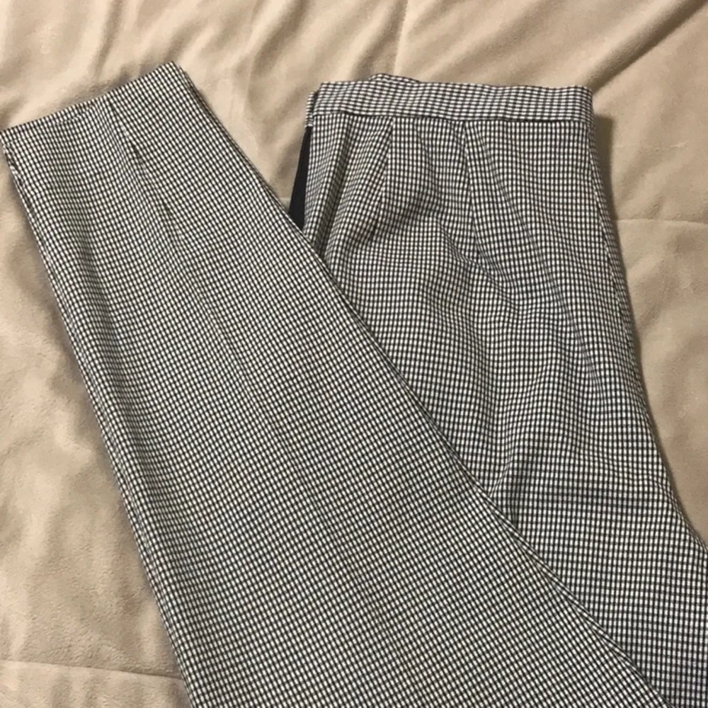 DKNY vintage cigarette leg - Image 3