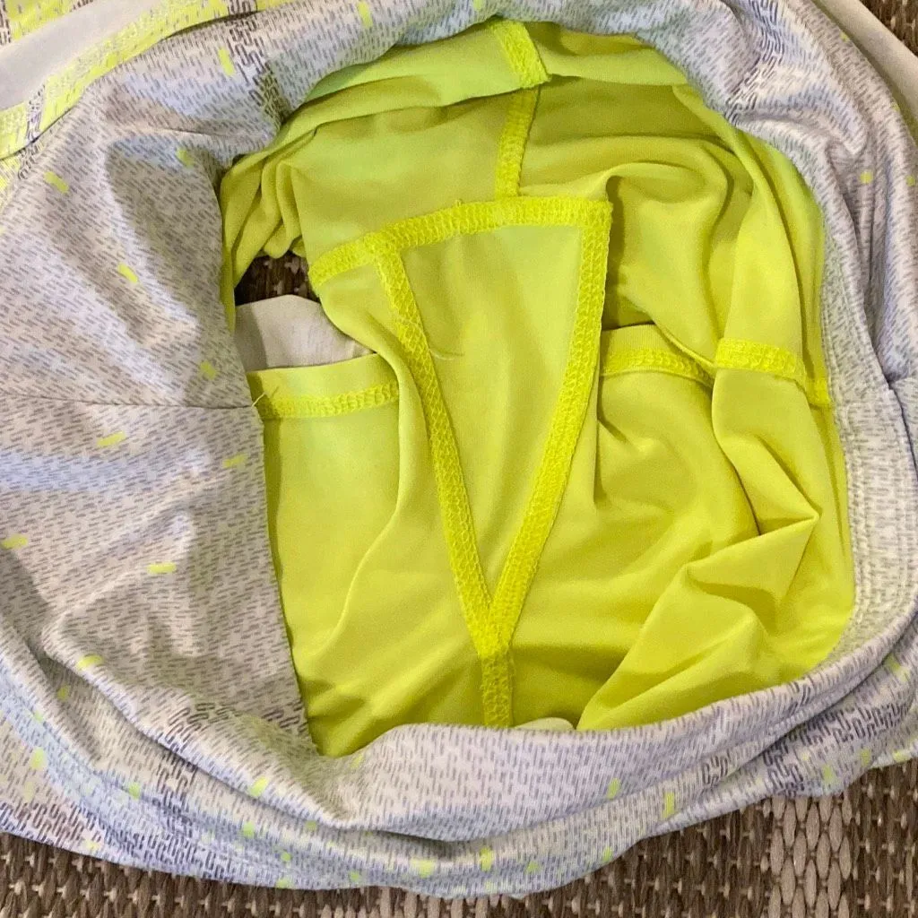 Lucky in love K – Swiss take a pleat tennis skort size small Yellow - Image 4