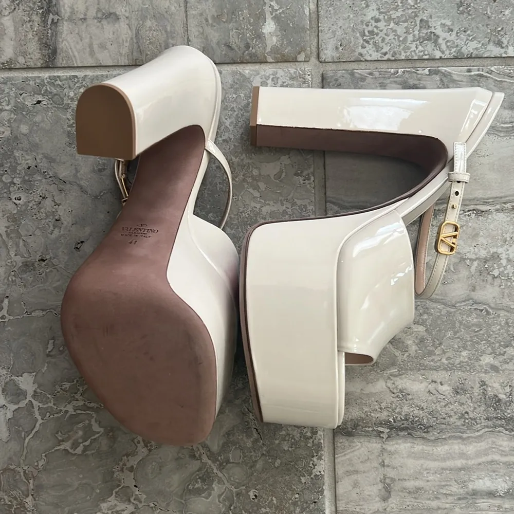 Valentino Garavani Patent High Heel Platform Slides, Size 41 New in Box $1,200 - Image 5