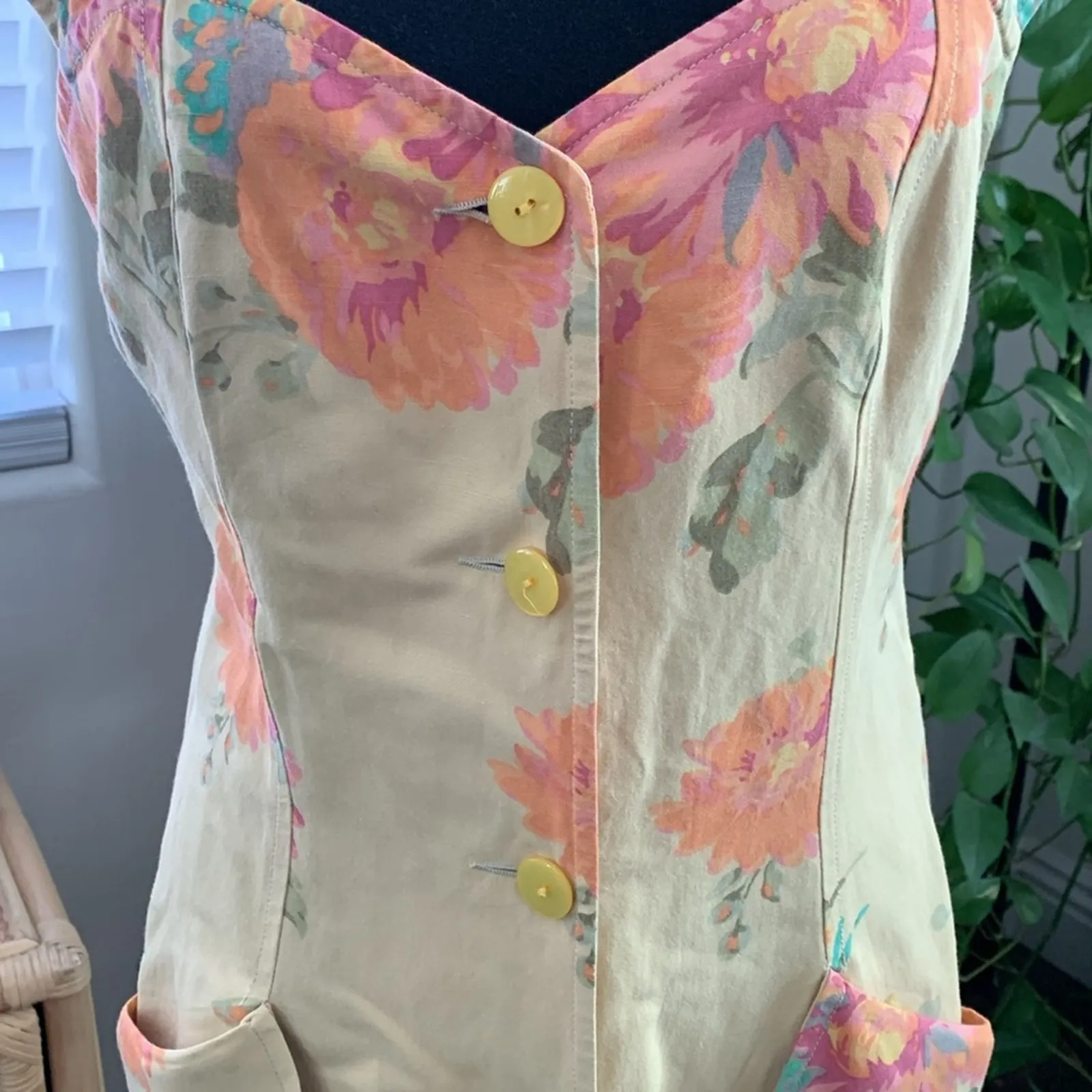 Vintage 80s Jacques Gevertz Paris Pale Yellow Floral Linen Knee Wiggle Dress Size undefined - Image 4